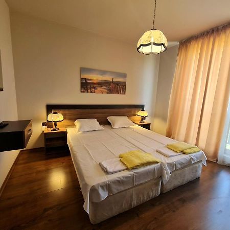 Sea Panorama Apartment - Diamond Beach Sarafovo Burgas Exterior photo